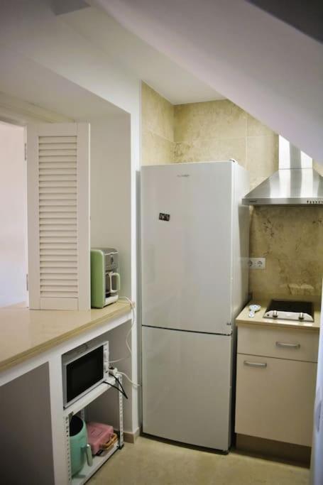 Апартаменты Coqueto Atico Duplex Mijas Costa Санта-Фе-де-лос-Боличес Экстерьер фото