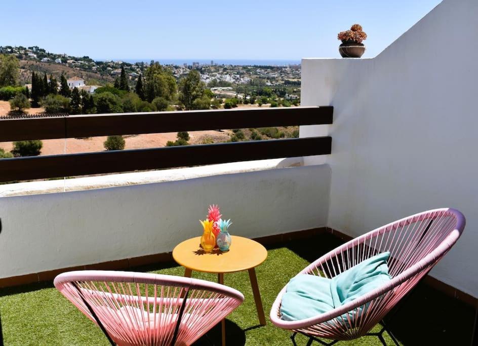 Апартаменты Coqueto Atico Duplex Mijas Costa Санта-Фе-де-лос-Боличес Экстерьер фото